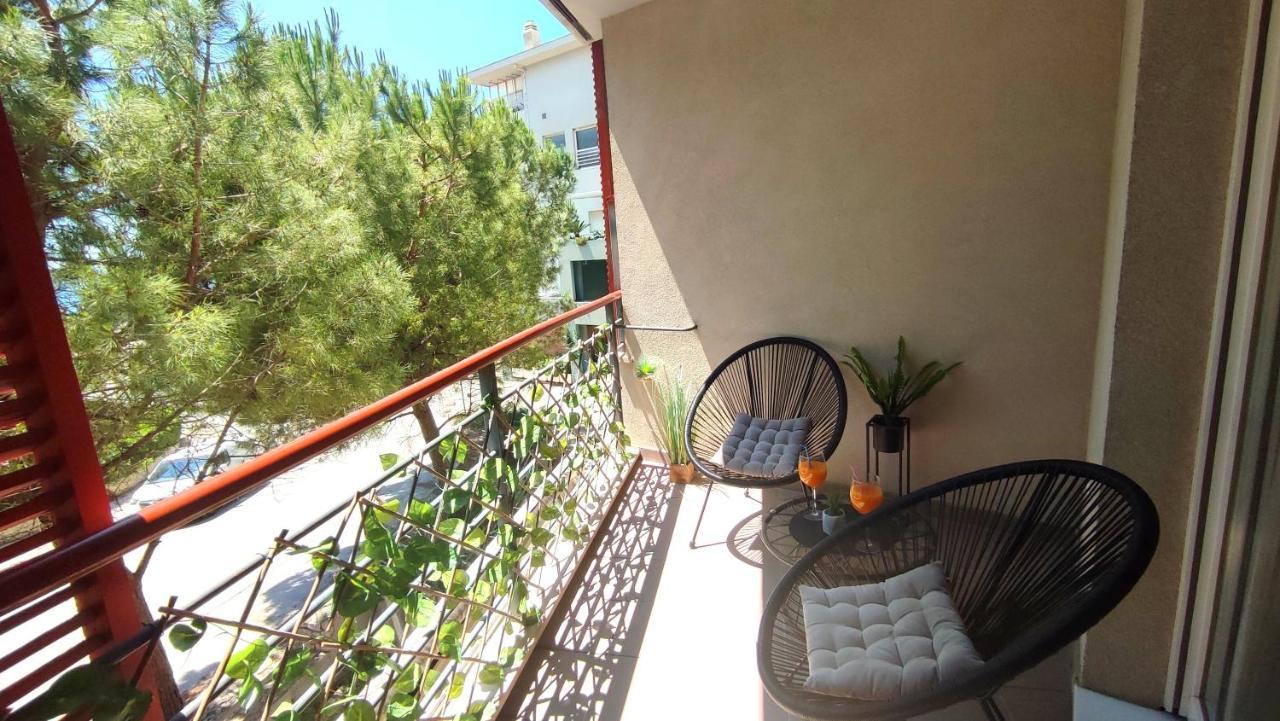 Apartment Paolo By The Beach Znjan 斯普利特 外观 照片