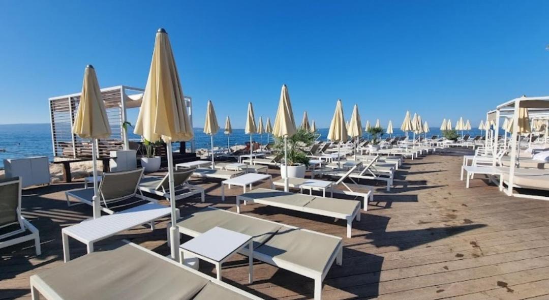 Apartment Paolo By The Beach Znjan 斯普利特 外观 照片