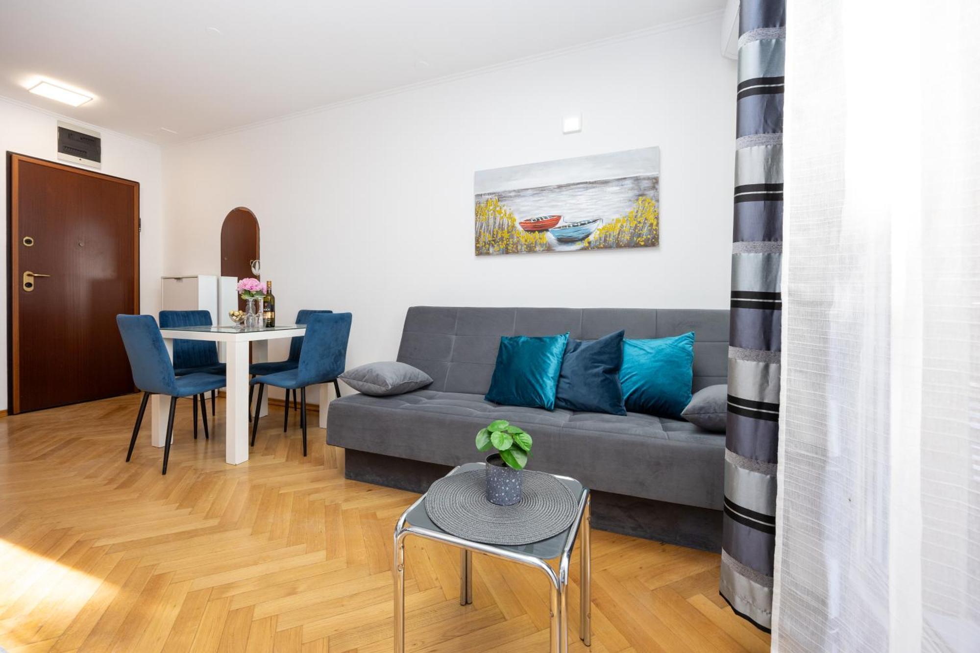Apartment Paolo By The Beach Znjan 斯普利特 外观 照片